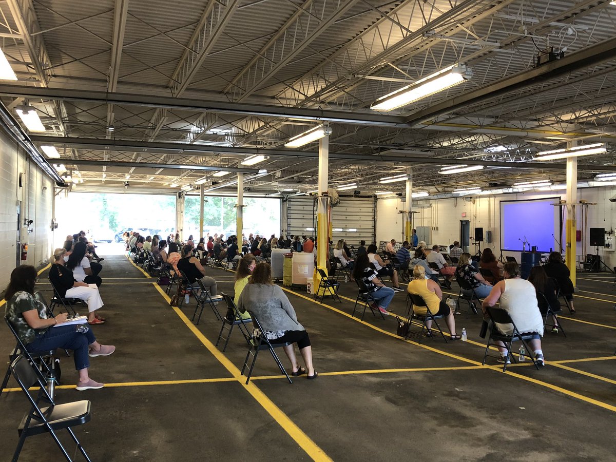 Day #1 of driver and attendant training. Learning expectations, procedures and protocols in this new reality. Always keeping SAFETY FIRST! <a href="/LiverpoolCSDNY/">Liverpool C.S.D</a> @DHUHP