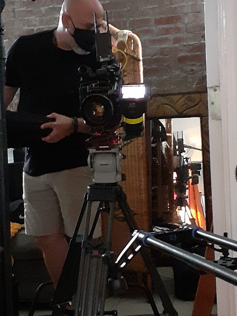 K_TishB's tweet photo. Today a videographer came to my home to film for an upcoming documentary. Lola 🐱( the producer--, cousin of the bodega cat), frequently made a cameo... https://t.co/hmjbtGWkn9
