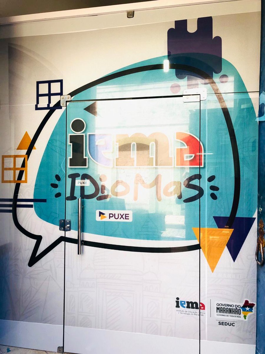 FlavioDino's tweet photo. Nesta sexta, nesse belo casarão colonial, começaremos a realizar mais um sonho: uma rede de ensino de idiomas pública e gratuita. É o início da implantação do IEMA Idiomas, neste ano com ensino não presencial, com 610 vagas. Em 2021, serão milhares de vagas. https://t.co/70UFUZNbOH