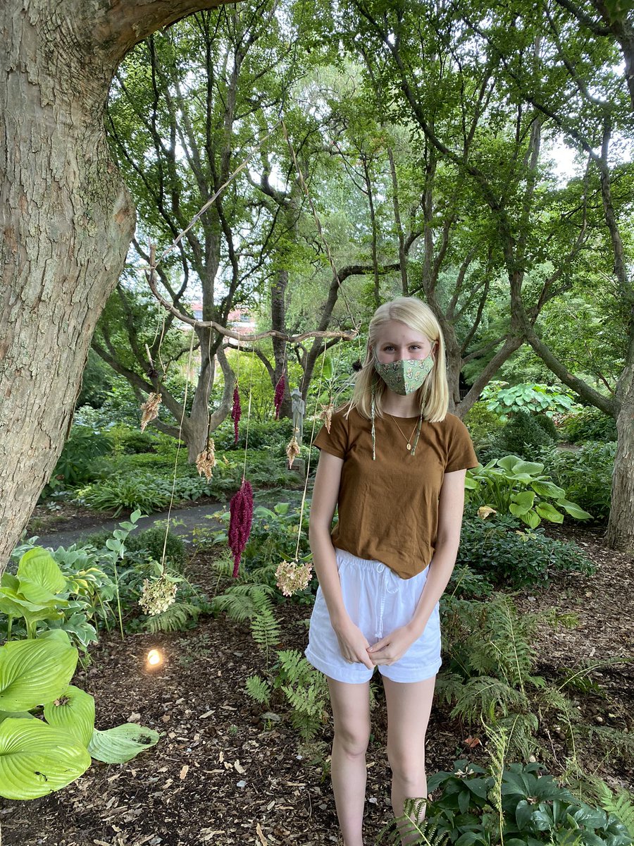 VTFloralDesign's tweet photo. Environmental Art is meant to be temporary. It can last 10 minutes or 10 days or longer. Teamed up with students from @vt.sova in the @vthahngarden today. Stop by to see these two pieces in the garden. More to come next week! #VTCALS #VTSPES https://t.co/yAUkKpBFIN