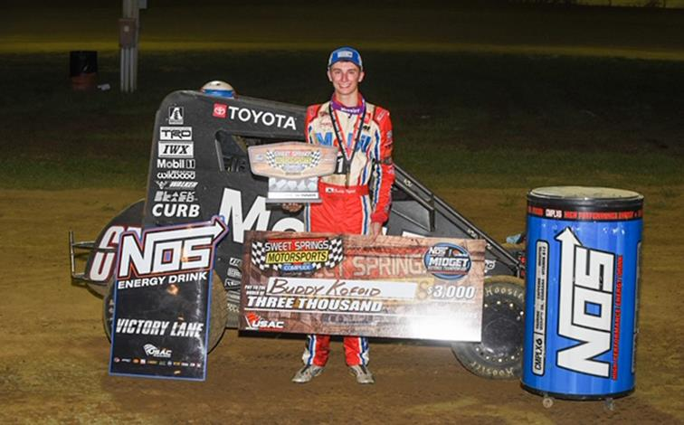 AcrossTheGroove's tweet photo. Huset's Speedway & Winning Habits
#ATGWeekend Sheldon rubber-down rally, Larson late charge, Sweet to #WoOSprint points lead
#GoldenStateGang Rico All-Star and Buddy USAC midget wins
Spotify:
https://t.co/FPV9H2Owp8
SoundCloud:
https://t.co/gtaW7GdUY4
#DirtWasFirst #LetThemRace https://t.co/9ESPtp0Tnx