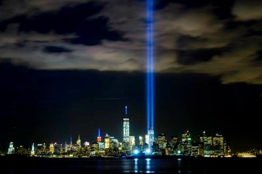 NJSPBA's tweet image. On this night 19 years ago, thousands of Americans kissed their loved ones goodnight for the last time. We lost 37 @PAPD911 members along with 23 NYPD officers, 343 @FDNY firefighters.  9/11 Tribute in Light serves as a reminder of the lives lost on that tragic day.
#september11