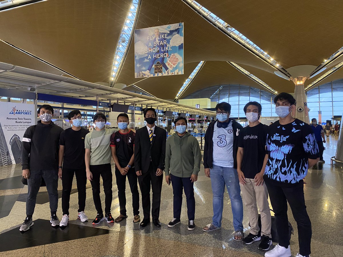 PIRATES1418's tweet photo. Goodluck @hkimi_m ! All the best in France 🇫🇷 
#PiratesCawanganFrance https://t.co/DoEwgFfvPv