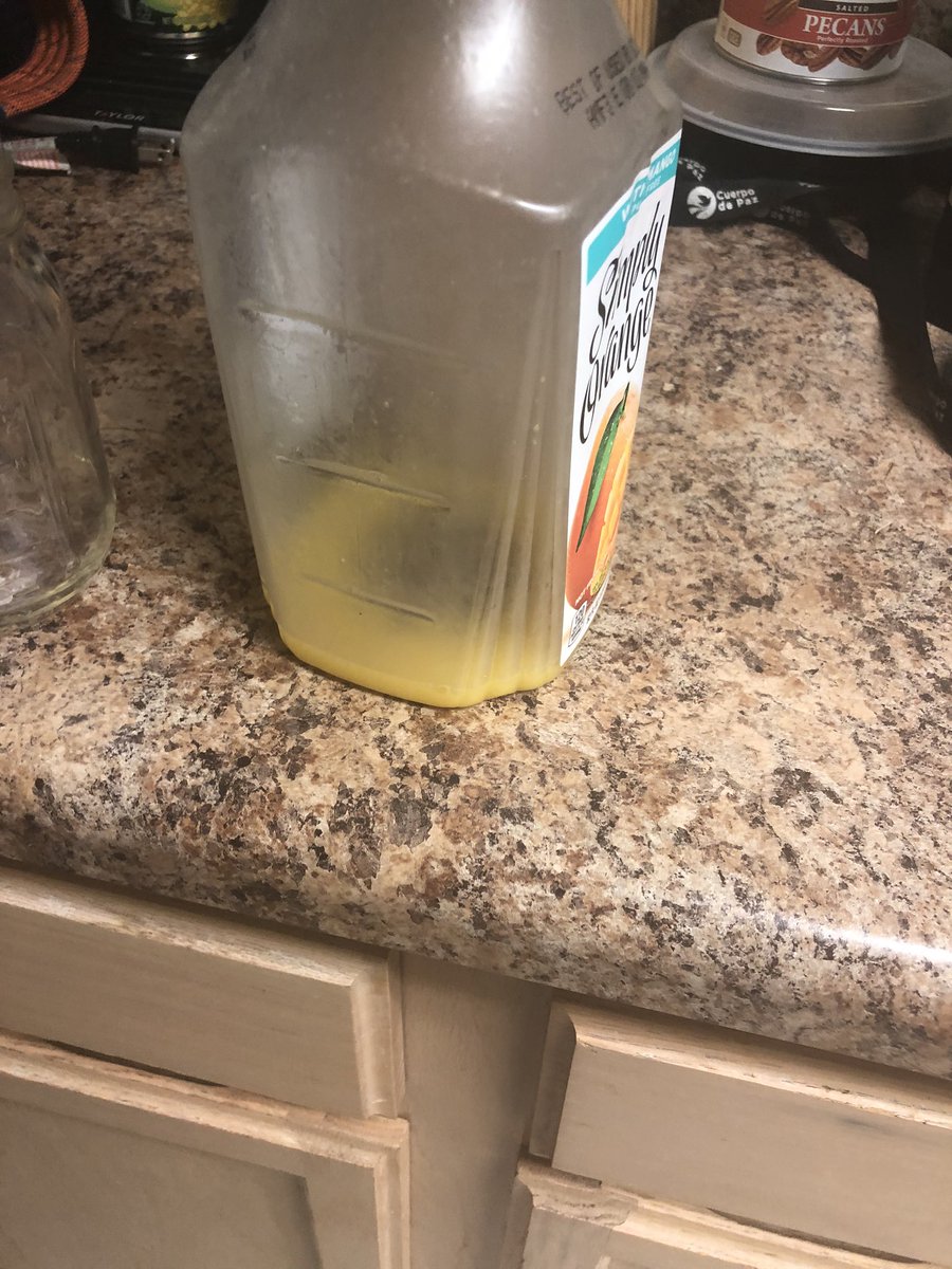 _meccavelli's tweet photo. Am I petty if I break up with my boyfriend for putting this back in the fridge? https://t.co/jSitMOmhDS