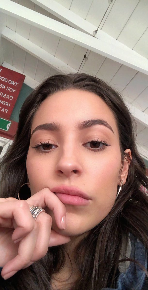 alexxislemire's tweet photo. Thinking about how @leahmlewis and I have gotten a little busy with life and I miss her 🥺♥️ https://t.co/58Ft4tZHRY