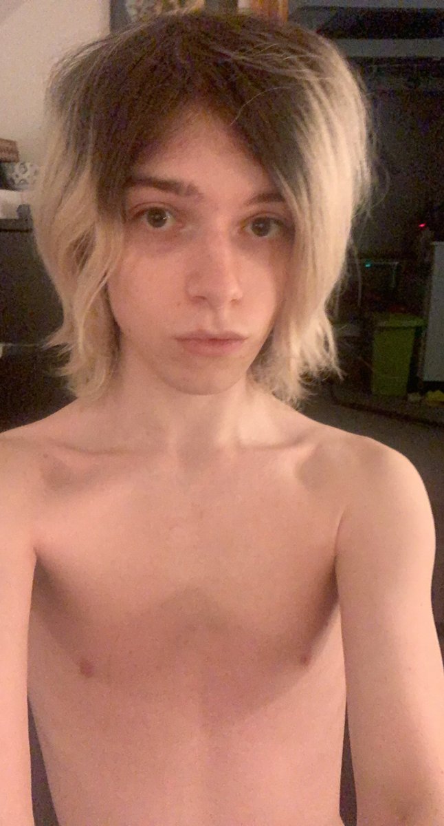 Is my hair long enough to be cavalier material yet? #femboy #cuteboy