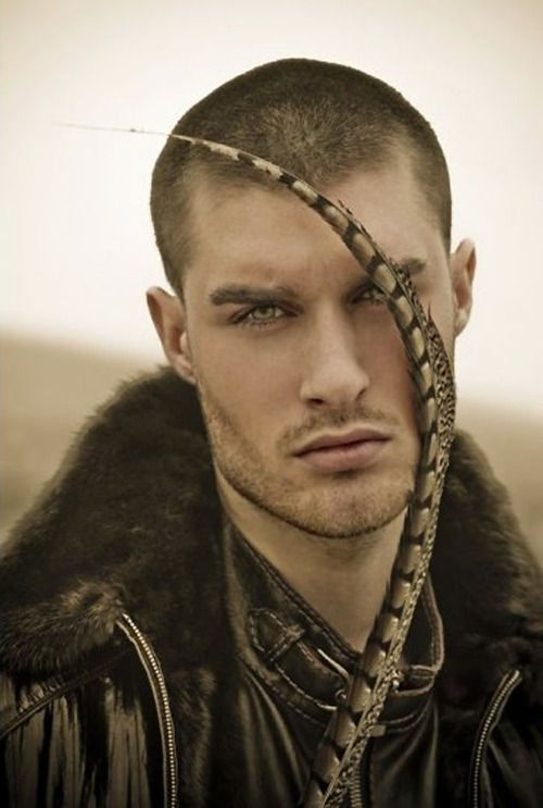 tadzu09's tweet image. #WhatIsReallyGoingOn