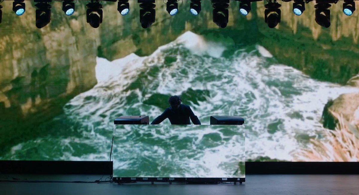 First online perf of Echolocation for <a href="/MUTEKSF/">MUTEK San Francisco</a> tmrw/Fri 9.11 130PST as part of The Grid &amp; <a href="/ArsElectronica/">Ars Electronica</a>. All tickets FREE! (Free &amp; you don’t have to go anywhere? C’mon) 2 more shows on Sun &amp; 1 on Mon as part of Mutek Connect #mutek2020 #electronicmusic  thegrid2020exposure.sched.com/event/dvlq/ech…