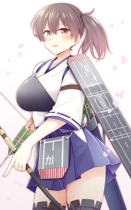 #何度でも見てほしいお気に入りを貼るタグ
😇 