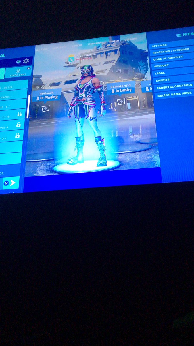 AaronGo57767788's tweet photo. look at my lobby i need someone to play with😔 https://t.co/fVpBciW51o