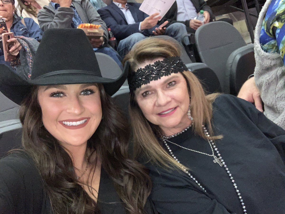BevBevbaer78's tweet photo. @_natbaker it was fun sis hope they have it 2021 https://t.co/vscF21RBiv