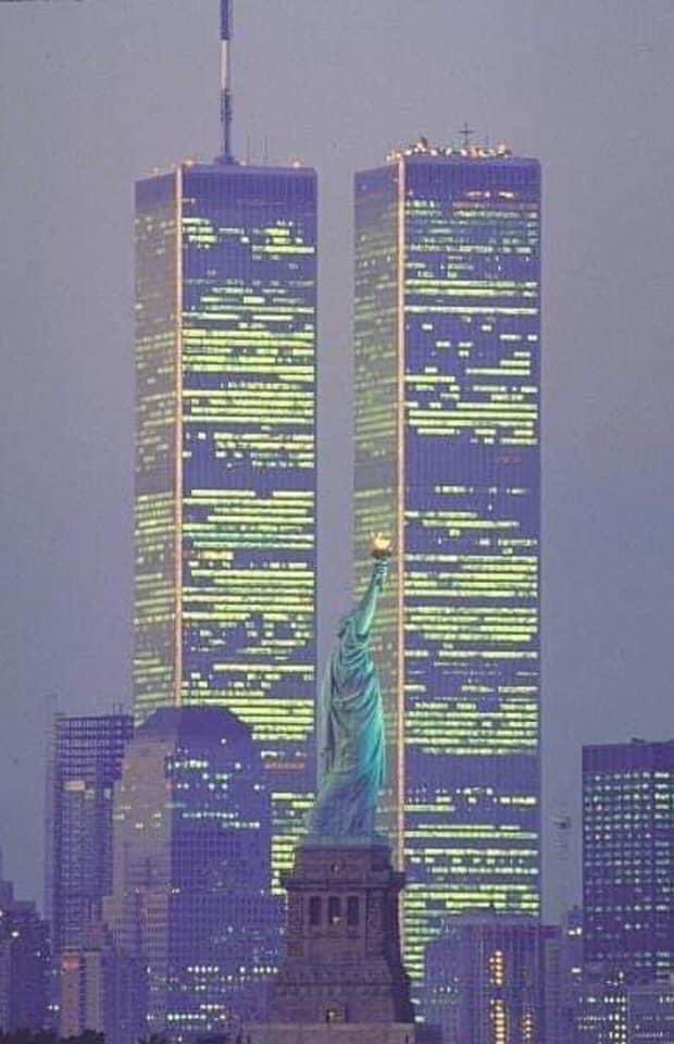 zduval1's tweet photo. The Night before our World view changed. The night before we as Americans came together in Unity of Mind, Speech and action.
Never forget was the mantra but obviously some have. In GOD we trust! #911Remembered #Americans @HuskerFBNation #wardaddyup https://t.co/hXNMI4WLu0