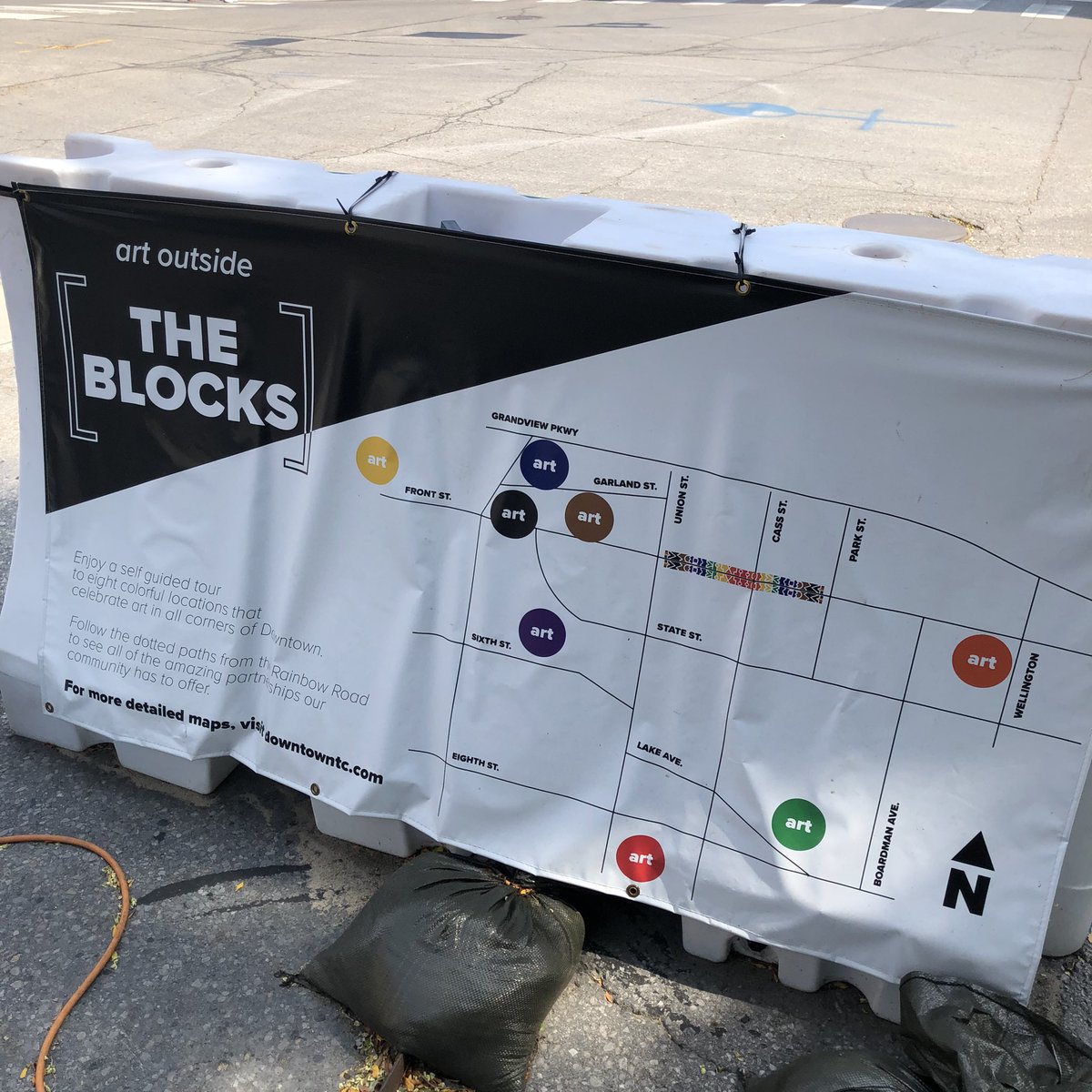 “The Blocks” initiative in  @DowntownTC was terrific and lively, even for the middle of the week. (2 full blocks were closed off on Front Street.) Lots of sidewalk and street dining, with folks riding bikes, scooters and skateboards on the street. It should be seasonal.