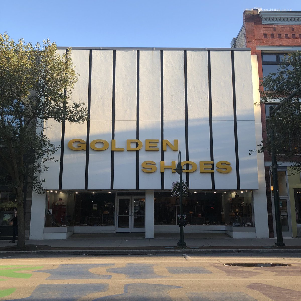 There are some terrific facades downtown, as well as a number of parklets right now. The  @elgruponorte parklet was a few spaces down from where we ate dinner one night. Of course, sunsets like that make everything more enjoyable.