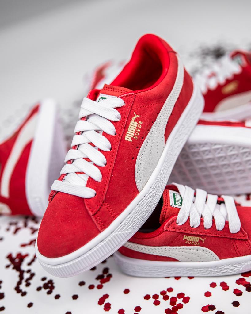 red pumas suede foot locker