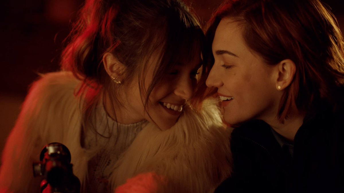 TODOS os beijos wayhaught em ordem cronológica; uma thread necessária.