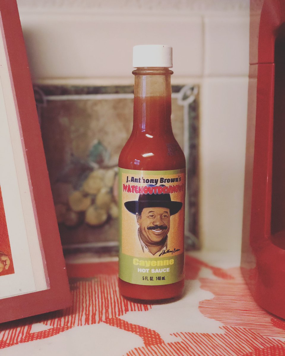 janthonybrown_'s tweet photo. Have you tried my #HotSauce yet!? 🔥 It’s #HotterThanAMofo 🤣🤣 It comes in the flavors of 🍑 Peach & Pepper 🌶Cayenne Habanero 💥 Garlic 🧄 And of course Hotter Than A Mofo ☄️ Visit https://t.co/RMjI5THSZu today to order yours!! #WatchOutDehNow https://t.co/FJsavvBumO