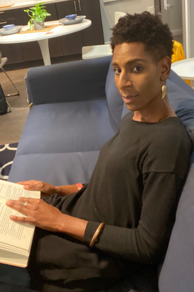 YannickTMusic's tweet photo. Giving Aunt Viv realness #BC #BeforeRona https://t.co/OQW141JIuE