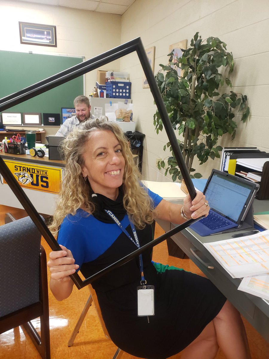 KnightsSms's tweet photo. Today is #nationalschoolpictureday & we captured a few of our @KnightsSms educators, David Casesa, @thew_shuff & @mbatson3, in our frame!
#ccsdtn
#CheathamMAGIC https://t.co/h6jnZDvWST