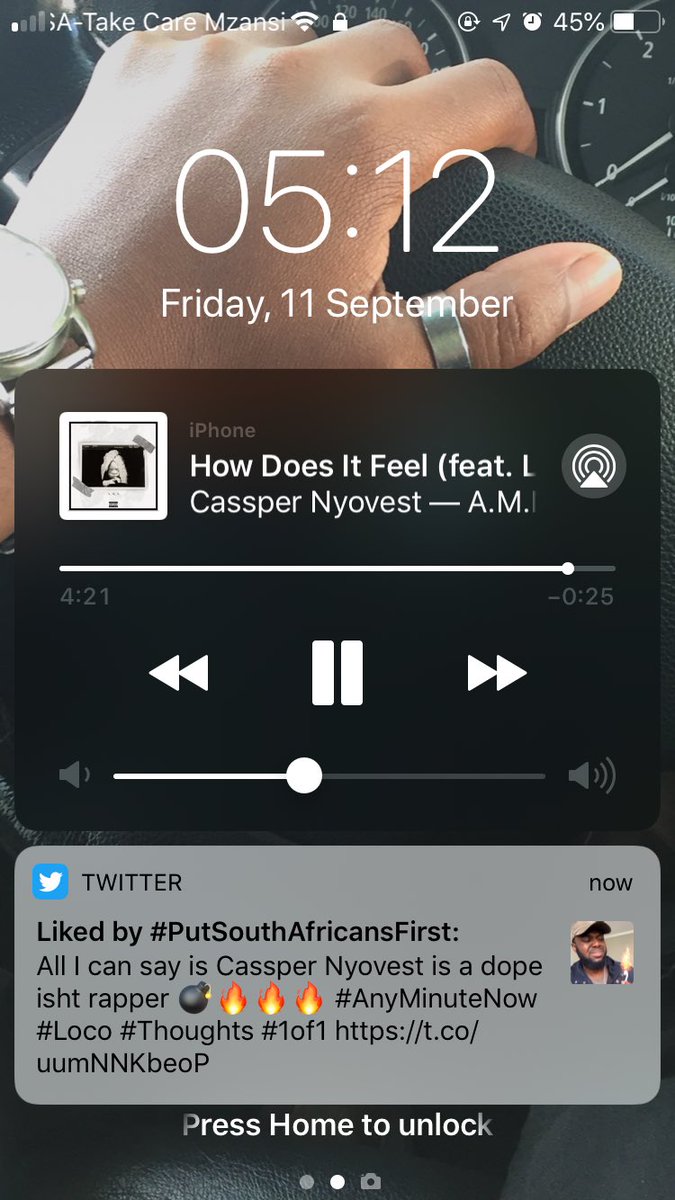 SmartsLifestyle's tweet photo. Hebannn Cassper is too much hle bannn π₯π₯π₯ and Langa Mavuso so smooth π₯π₯π₯ #HowDoesItFeels #AnyMinuteNow @AMN https://t.co/X4Ux5f1DMf