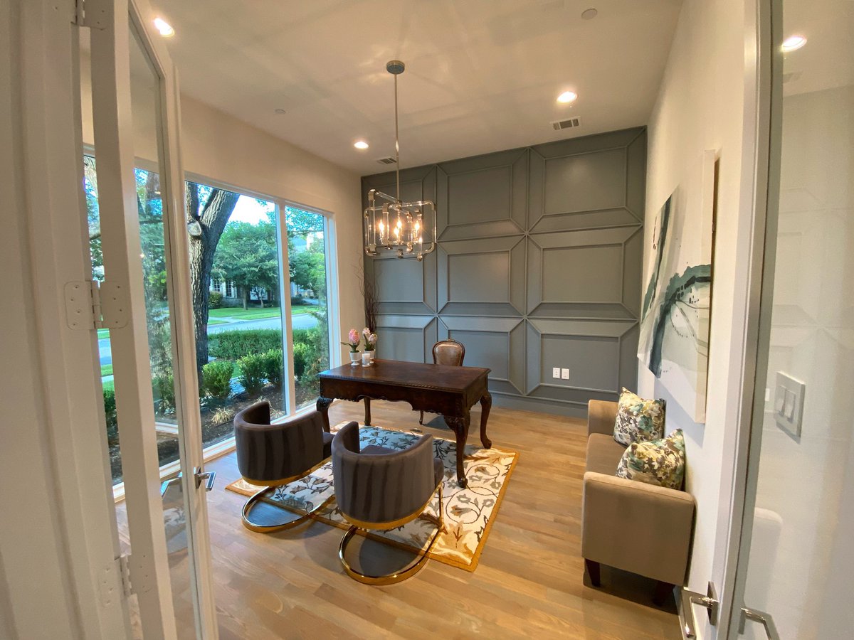 BiIlionaires's tweet photo. perfect inside &amp; out https://t.co/bdrtB5c82f