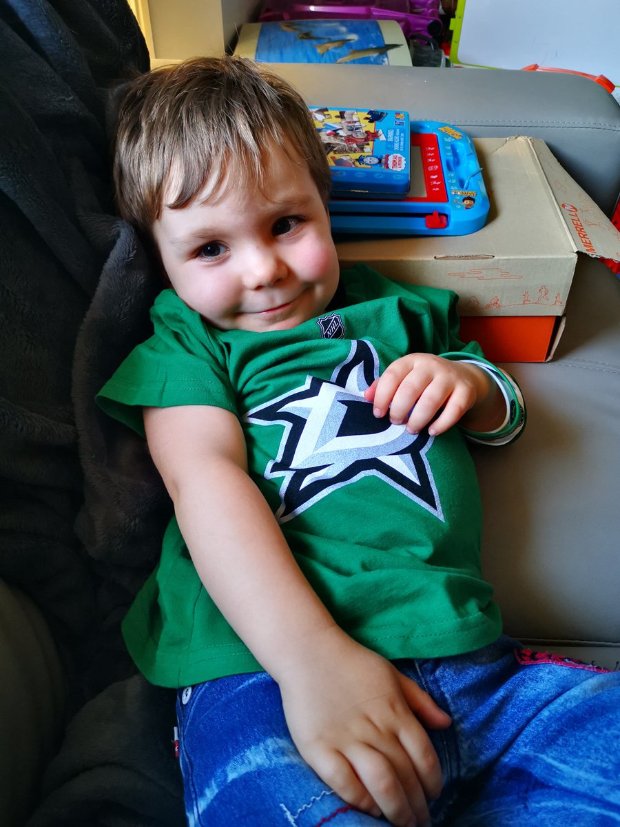 wendymhansen's tweet photo. @DallasStars @tseguinofficial @jamiebenn14
Thank you for the win on Sept 10, my Tyler Jameson's 3rd birthday. A fabulous birthday present for a little Aussie Stars Fan!! #GoStars #AussieStarsFan #DallasStarsBaby #NamedAfterSeguinAndBenn https://t.co/X18YGEKtlu