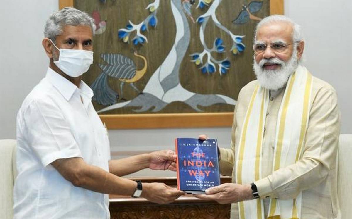 Tarunvijay's tweet photo. Trust the #IndiaWay. Now and for ever. Trust the way @narendramodi  is leading us. The #DharmaWay.  Righteousness and a firm resolve to give befitting reply to unrepentant wicked has always been the hallmark of the #IndiaWay. Mikk Nandri  @DrSJaishankar https://t.co/o7NOWqsZ9E