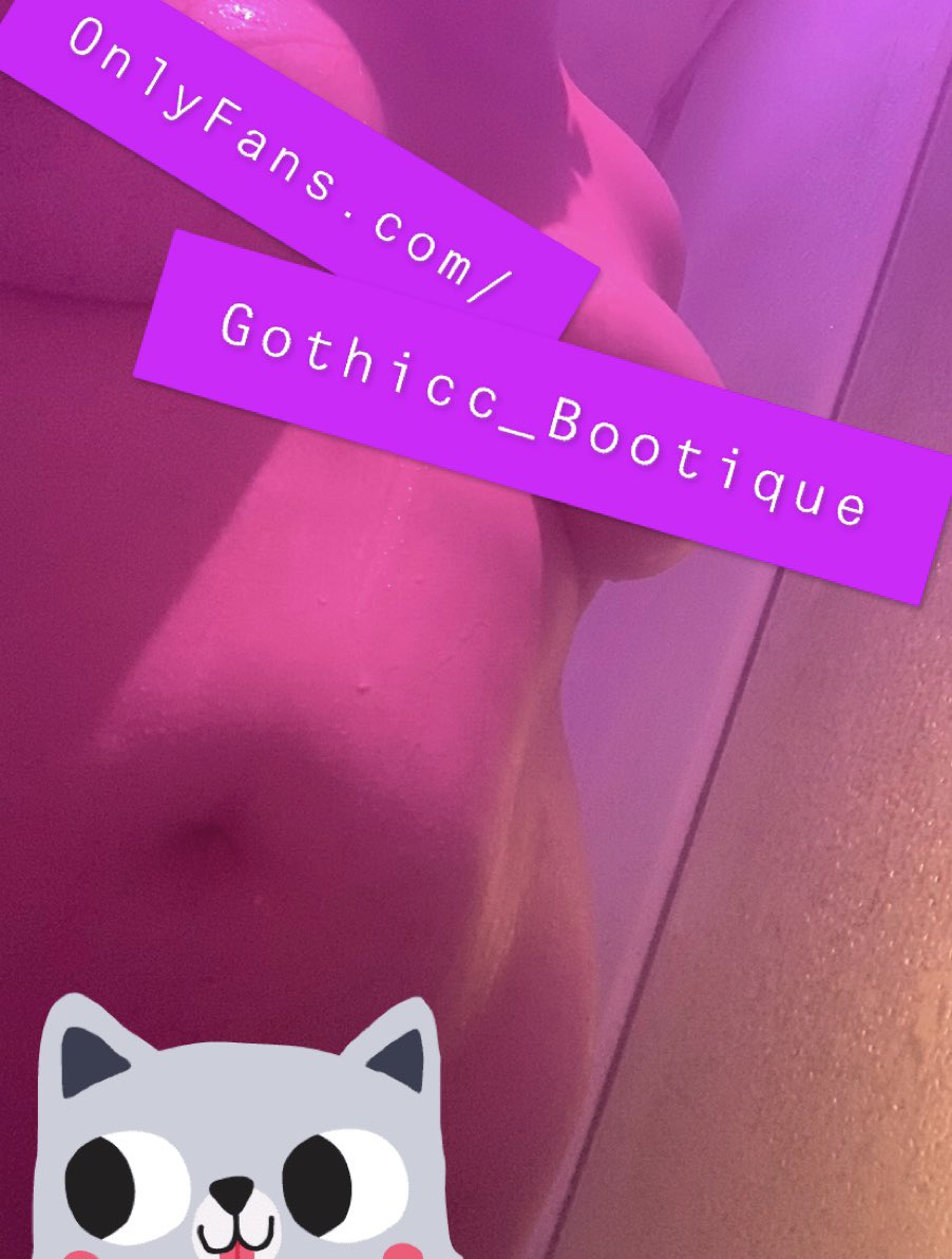 GothiccBootique's tweet photo. 😍 The shower in Rome is soooo 🔥 I want to go back ❤️ Check https://t.co/Wv7H5vibbN  for my full set 💕 #hot #shower #gothbabe #pink #blue #classy #beautiful #bigtiddygothgf #bigtiddygothgf #altgirl #alternative #alternativegirl #alt #curvy #plussize #steamy #onlyfansbabe #only https://t.co/hPfdItHlKG
