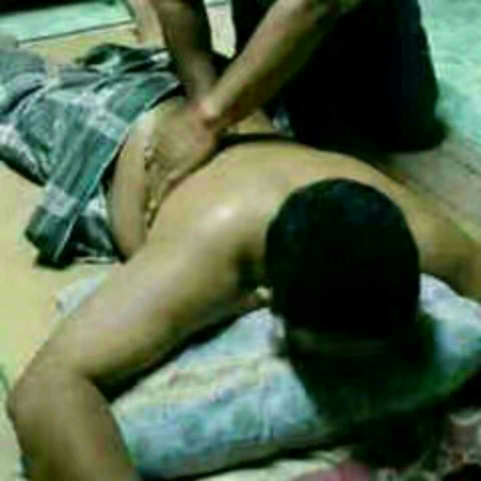 james_pormoy's tweet photo. Menerima pijat tradisional urut dan reflksi,khusus depok skitar nya wa buat yg serius 082111560434 https://t.co/7aeHbaV5Yw