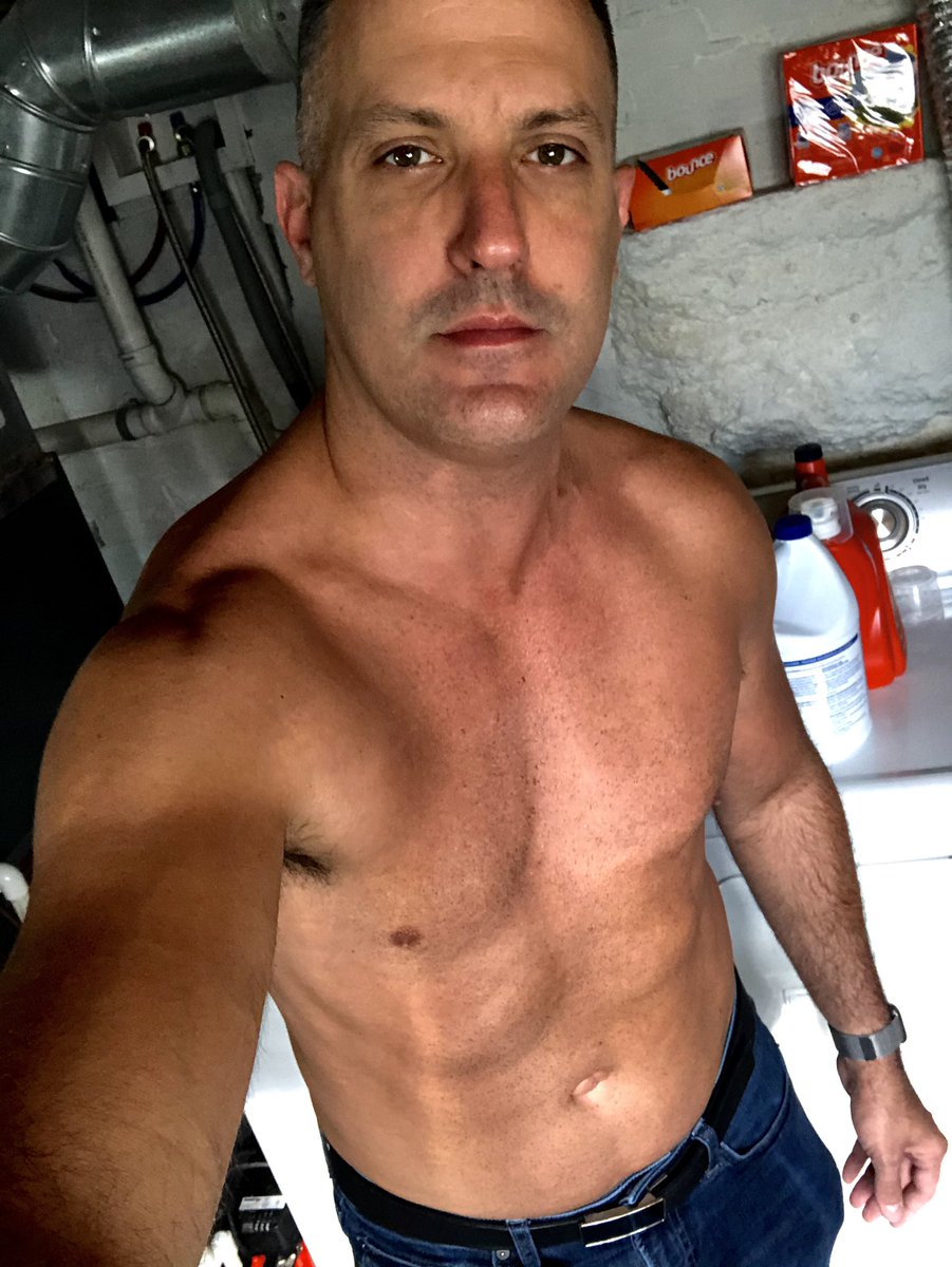 indynaters's tweet photo. Doin that laundry... https://t.co/YHUNfE5SdH