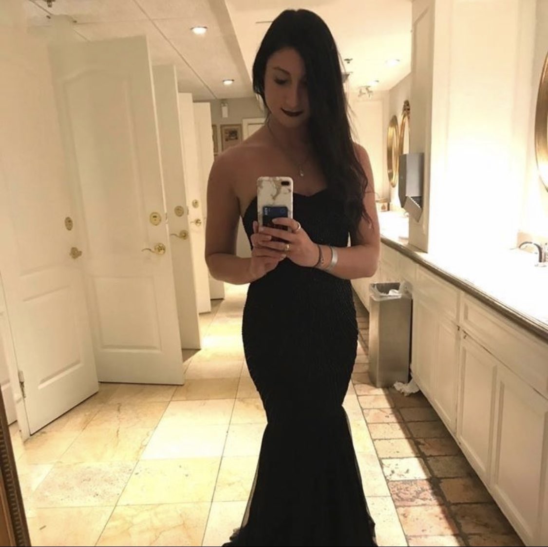 MMadgurl's tweet photo. Buy me some new clothes so I can go out and have fun without you, pig 🐷 

You don’t deserve to cum 

Findom dominatrix humanatm walletdrain cashcow paypig walletdrain assworship financialdom https://t.co/YKLY7wT3gq