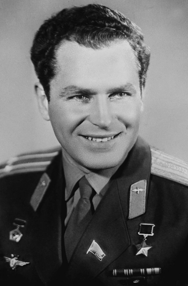 istorik115's tweet image. Сегодня, 11 сентября, родились легендарные люди советской эпохи: ФЕЛИКС ЭДМУНДОВИЧ ДЗЕРЖИНСКИЙ (1877-1926), дважды Герой Соцтруда СЕМЕН АЛЕКСЕЕВИЧ ЛАВОЧКИН (1900-1960) и второй космонавт, Герой Советского Союза генерал-полковник авиации ГЕРМАН СТЕПАНОВИЧ ТИТОВ (1935-2000)