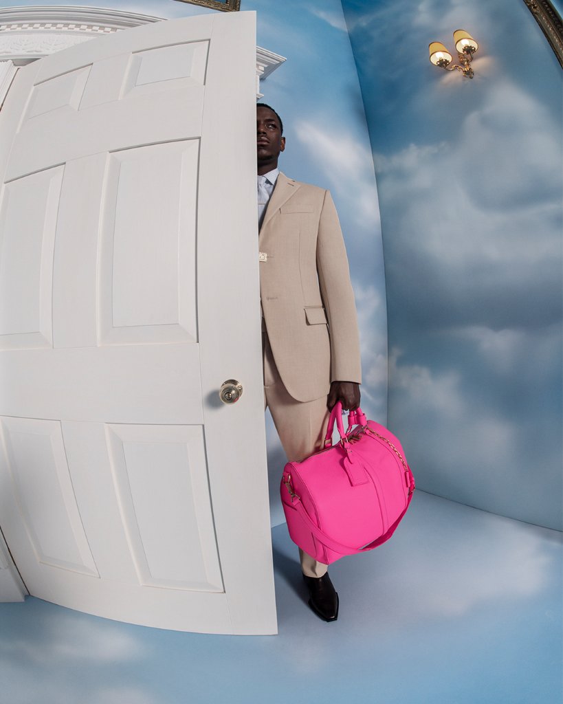 X \ Louis Vuitton در X: «Overturning the status quo. For #LVFW20,  @VirgilAbloh distorts classics such as a bright pink Keepall bag molded to  contour the body. Find the latest #LouisVuitton Men's