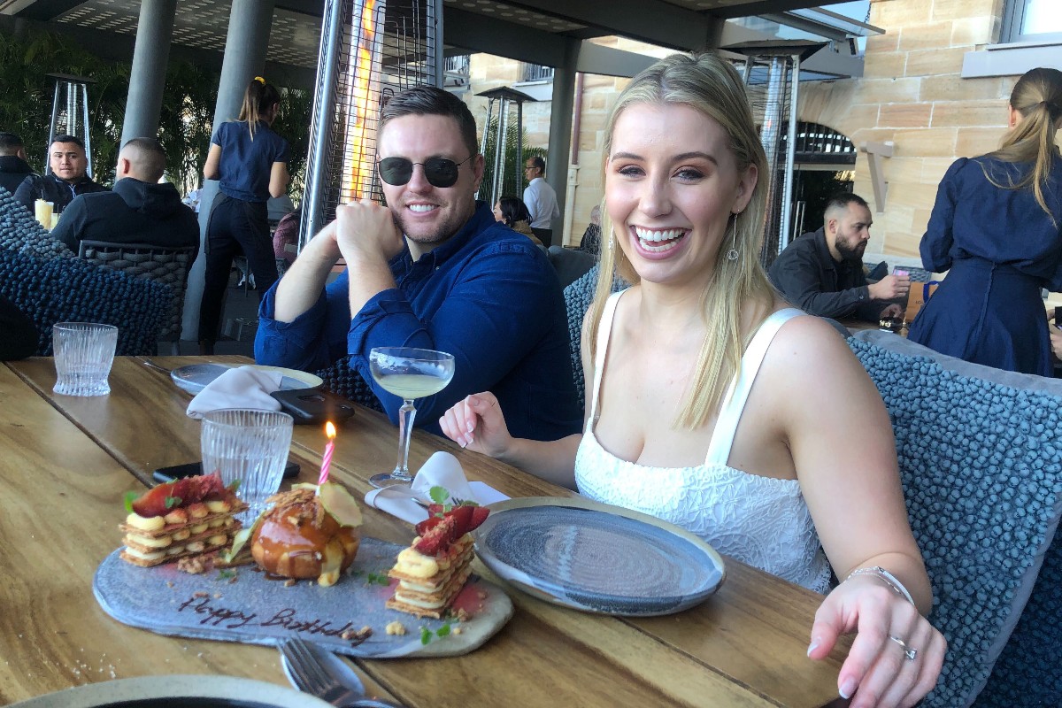 SharonWilliams_'s tweet image. @charlotte_riddle and Chase celebrating 25 years young at 6 Head 1788 restaurant at The Rocks at Circular Quay 🥂

#SharonWilliams #6Head #TheRocks