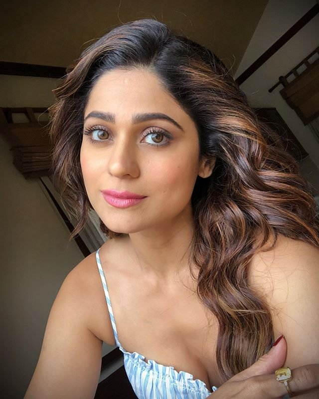 EhnBxCWUYAAySvj?format=png&name=900x900