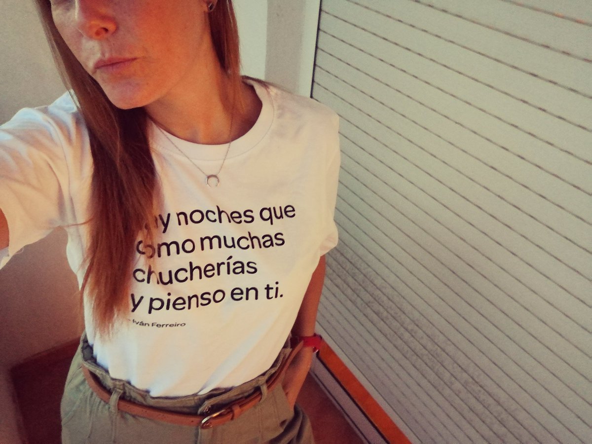aleatorio Tina Capataz טוויטר \ Fini Golosinas בטוויטר: "Esta camiseta de @ivanferreiro debería  ser outfit obligatorio cada día 🍬"
