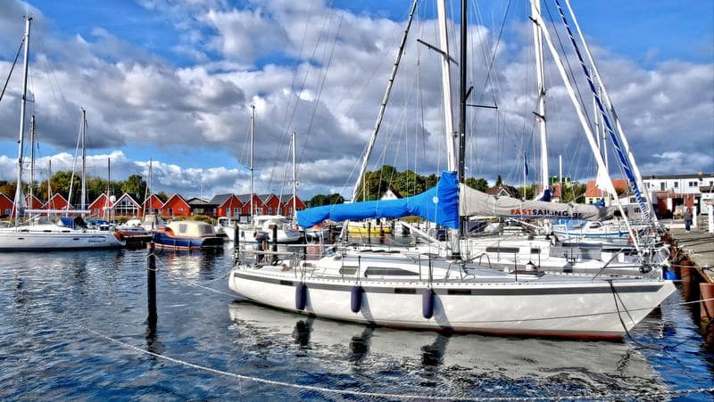 Harbaapp's tweet photo. Next time you set your sail to #MarinaToft, book and pay for your berth or mooring using a free mobile app for boaters #HarbaApp or via the Harba website: https://t.co/bSXQAl0qMK

#sailing #sailingDenmark #marinamanagement https://t.co/gzVSZBO96k