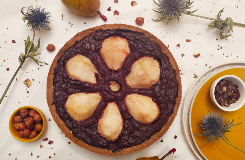 BecauseGus's tweet photo. Puisque c'est à nouveau la saison des 🍐 on s'offre un peu #confortfood #sansgluten ce week-end ✌️😋
Par ici pour la #recette 👉https://t.co/nznSxLQ8Kh https://t.co/eEMwUCeWji