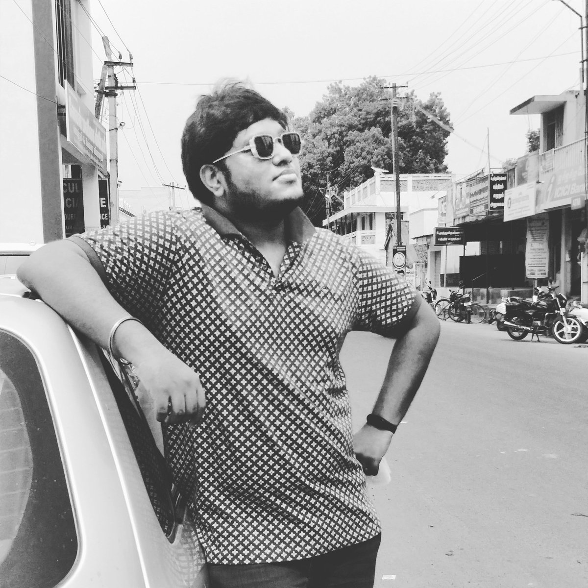 iamgaushik's tweet photo. #NewProfilePic https://t.co/B43DV3diuQ