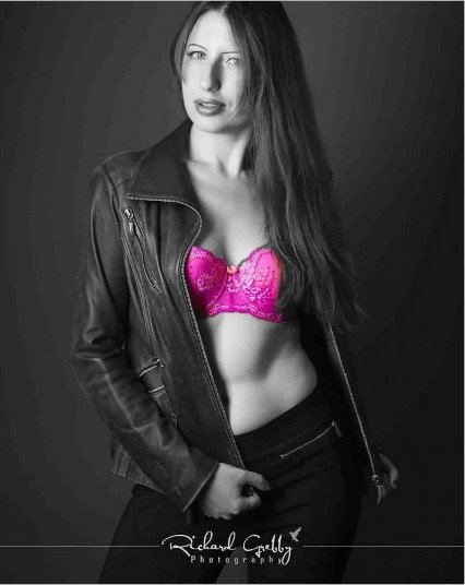 Hi I'm available for photo- video work and work with Models 28 + D.m me for more details https://t.c<a href="/tag/london"class="tags"><span>#london</span></a><a href="/tag/unitedkingdom"class="tags"><span>#unitedkingdom</span></a>