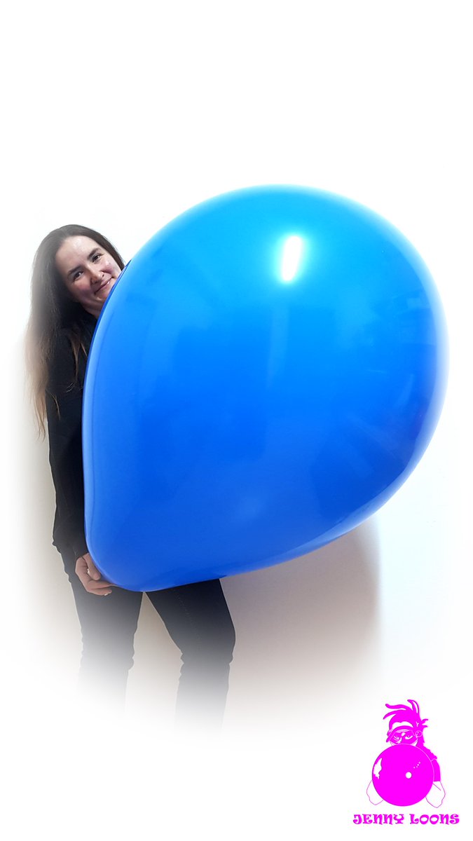 jennyloons_de's tweet photo. 🎈NEU ++ NEW ++ NEU ++ NEW🎈
Now available and new in stock (webshop) - #UNIQUE 26" Giant #balloon (66cm in diameter) and seven standard colors !!!👇
https://t.co/ghtBhEK9rI
#luftballon #giantballoon #purelatex #WirBleibenZuhause #Stayhome #JENNYLOONS https://t.co/iuWJfcIJdn