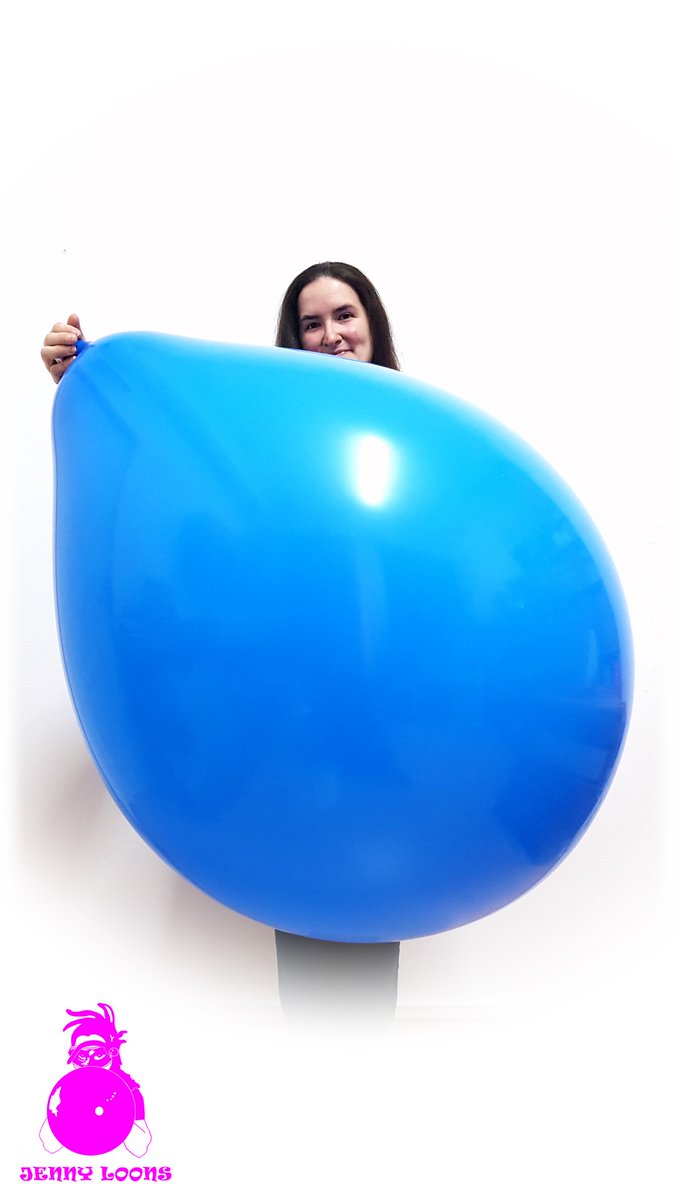 jennyloons_de's tweet photo. 🎈NEU ++ NEW ++ NEU ++ NEW🎈
Now available and new in stock (webshop) - #UNIQUE 26" Giant #balloon (66cm in diameter) and seven standard colors !!!👇
https://t.co/ghtBhEK9rI
#luftballon #giantballoon #purelatex #WirBleibenZuhause #Stayhome #JENNYLOONS https://t.co/iuWJfcIJdn