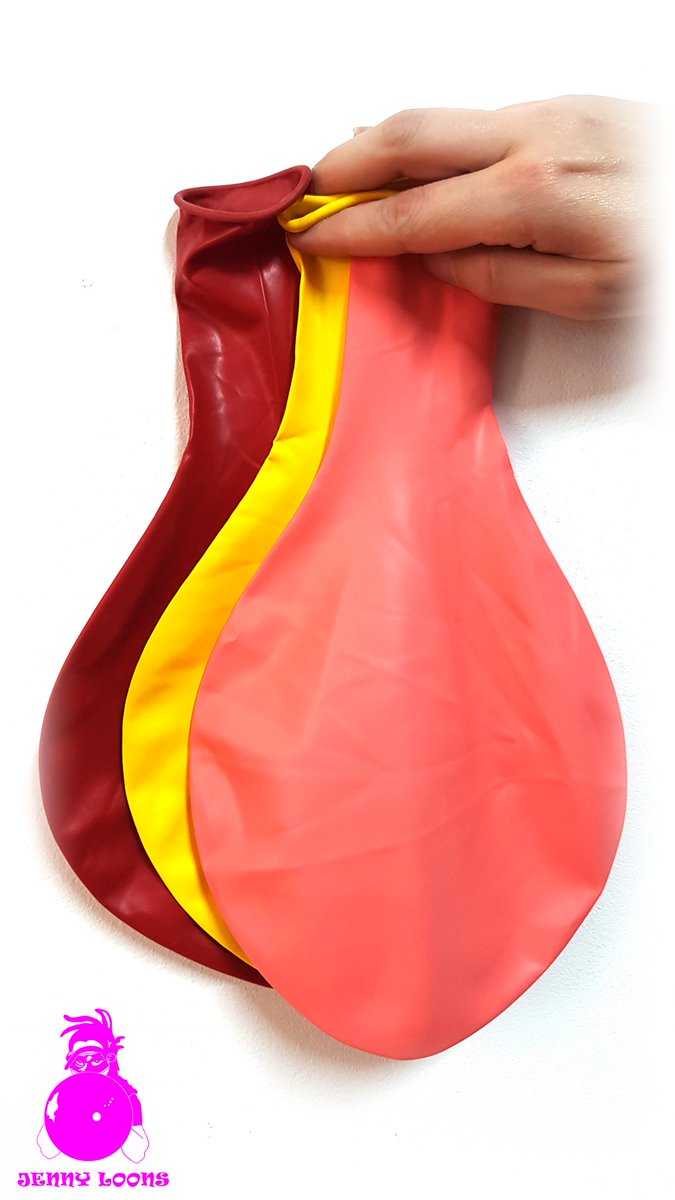 jennyloons_de's tweet photo. 🎈NEU ++ NEW ++ NEU ++ NEW🎈
Now available and new in stock (webshop) - #UNIQUE 26" Giant #balloon (66cm in diameter) and seven standard colors !!!👇
https://t.co/ghtBhEK9rI
#luftballon #giantballoon #purelatex #WirBleibenZuhause #Stayhome #JENNYLOONS https://t.co/iuWJfcIJdn