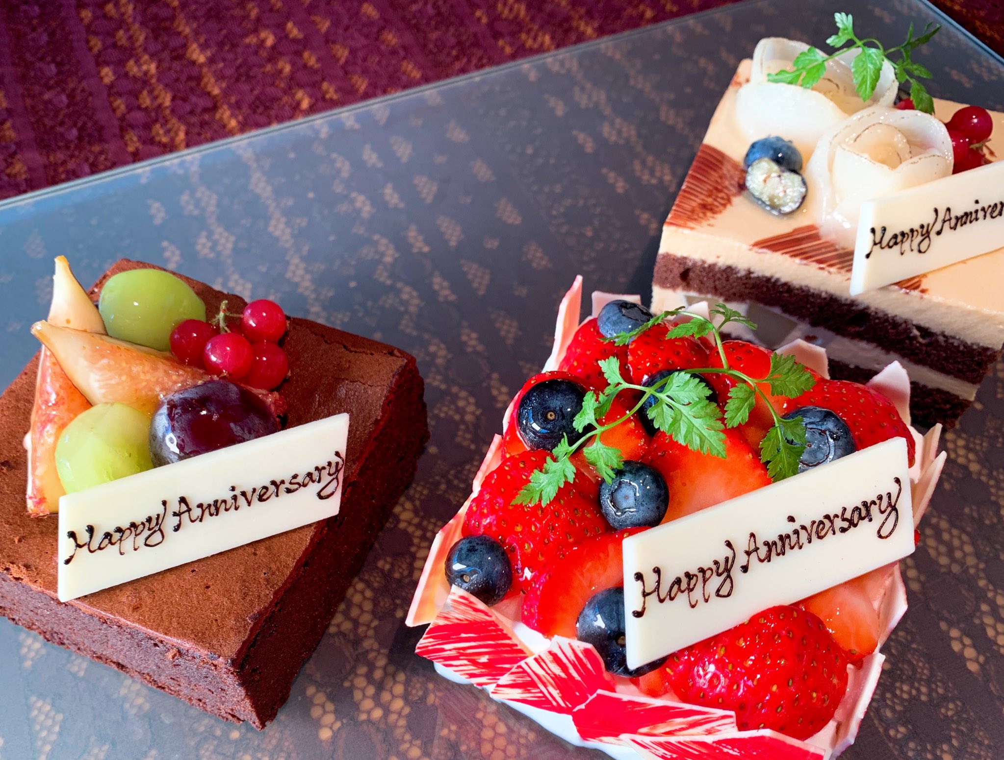 Liber Hotel 本日は新作アニバーサリーケーキの撮影 フルーツが秋めいてますね 時期や価格の詳細は後日お知らせ予定です リーベルホテル Usj ケーキ T Co Brvka50agu Twitter Liber Hotel 本日は新作アニバーサリーケーキの撮影 フルーツが秋めいてますね 時期や価格の詳細は後日お知らせ予定です リーベルホテル Usj ケーキ T Co Brvka50agu Twitter