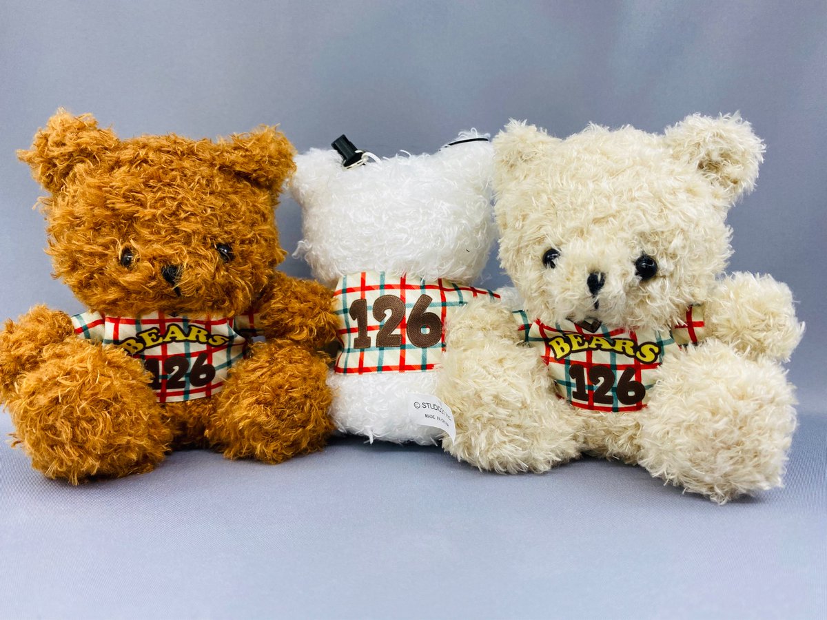 株式会社イズム ラバスト ピンズなどのグッズ製作 オリジナルtシャツ着た くまのぬいぐるみストラップです 1個から作成okで 1個1500円の予定です もうすぐ発売開始予定ですー