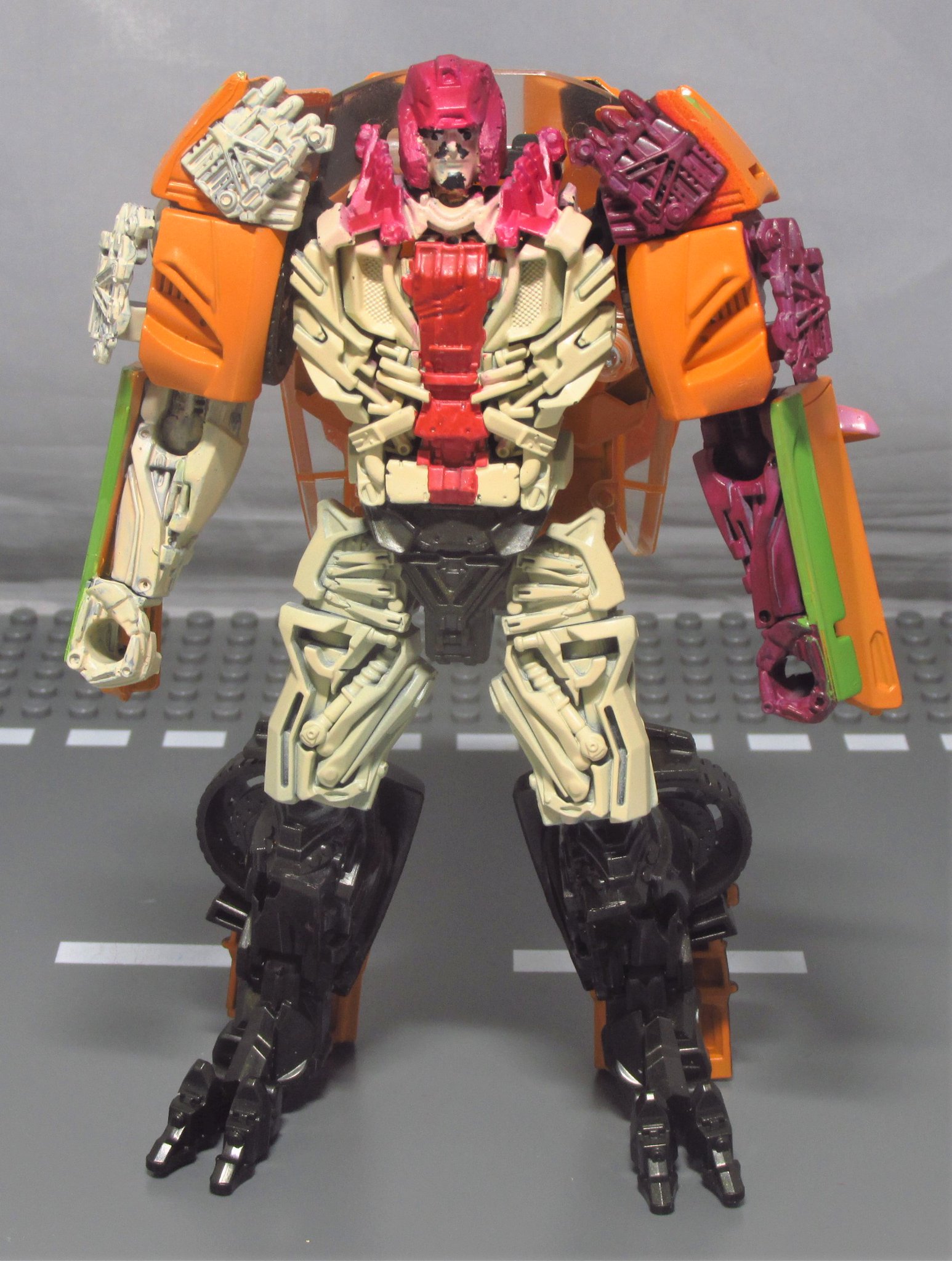 トランスフォーマー プリテンダー ストラングルホールド