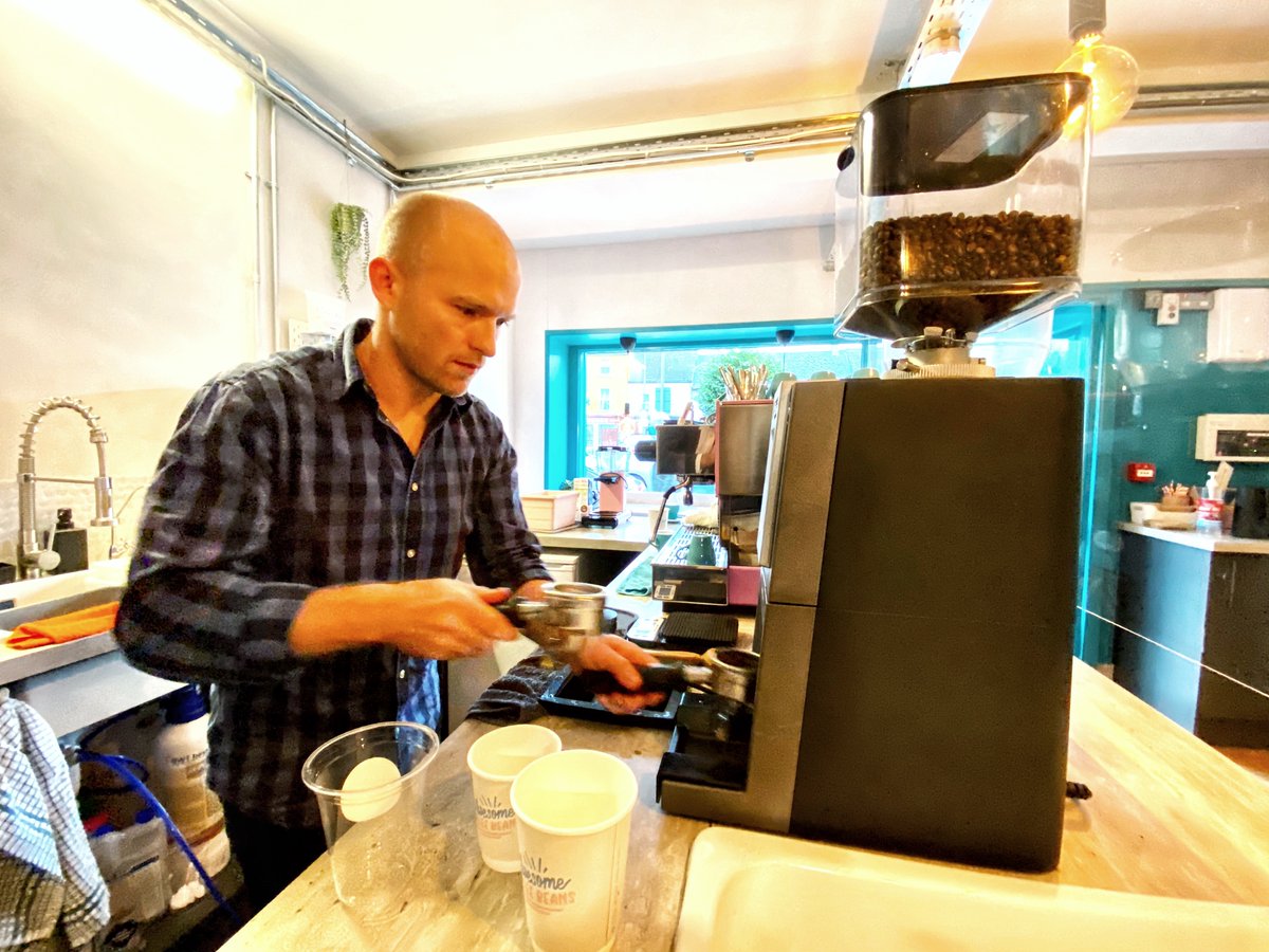 workflowcoffee's tweet image. A star of Dublin’s specialty coffee scene for many years, Brian's just opened the lovely @awesomecoffeebeans in Carrickmacross. Based on the Q this morn he's been welcomed back with open arms. His new Izaga from @MarkibarGrinder & Übermilk system will be put to v good use 👏👏👏