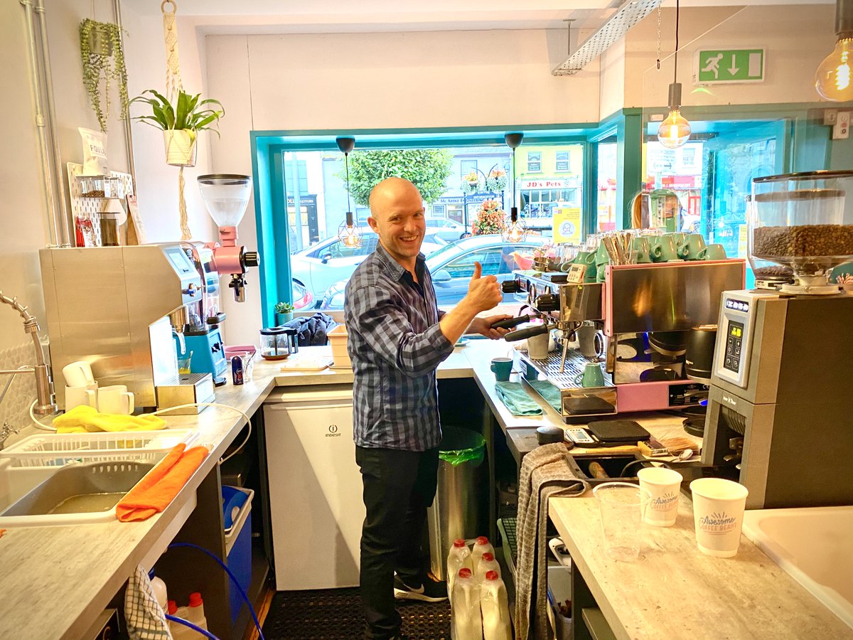 workflowcoffee's tweet image. A star of Dublin’s specialty coffee scene for many years, Brian's just opened the lovely @awesomecoffeebeans in Carrickmacross. Based on the Q this morn he's been welcomed back with open arms. His new Izaga from @MarkibarGrinder & Übermilk system will be put to v good use 👏👏👏