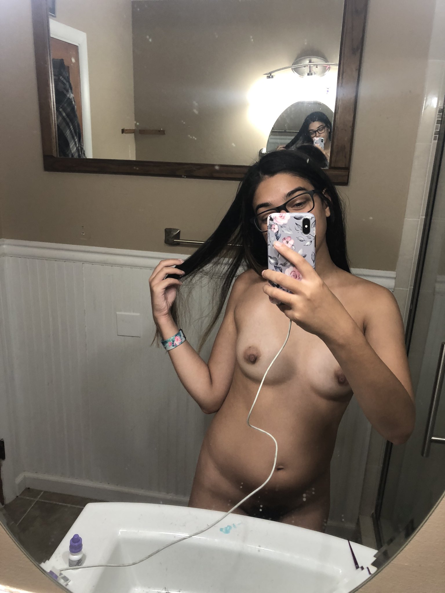 TW Pornstars - 💝harmony Marvella W. 👑. Twitter. 50 RT 🔄 to see my kitty  🐱 comment your favorite part of. 1:44 PM - 11 Sep 2020