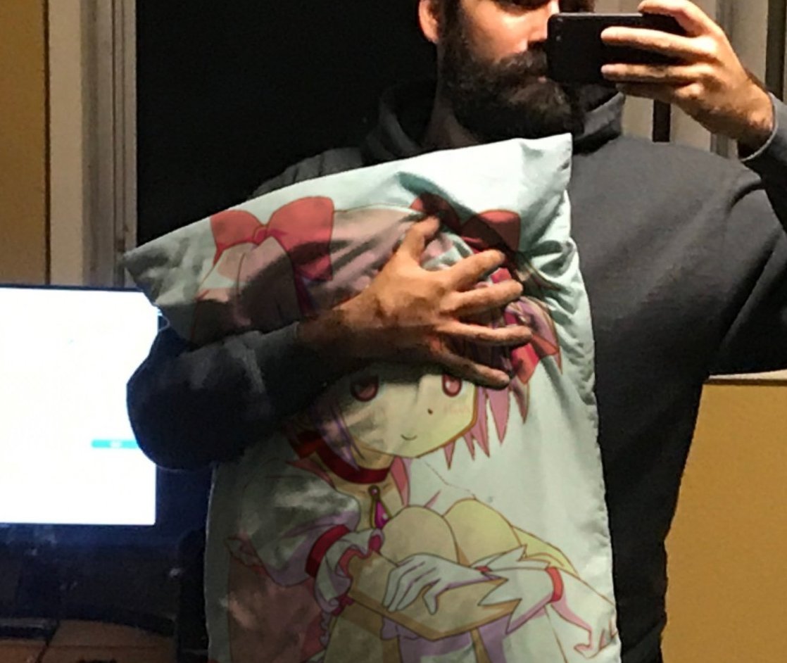 WackyDakimakura's tweet photo. https://t.co/9nUOjSxek3
